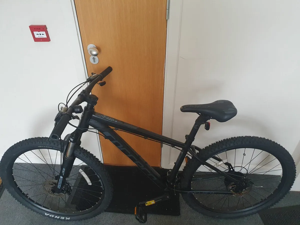 Carrera Vengeance Bike - Image 1