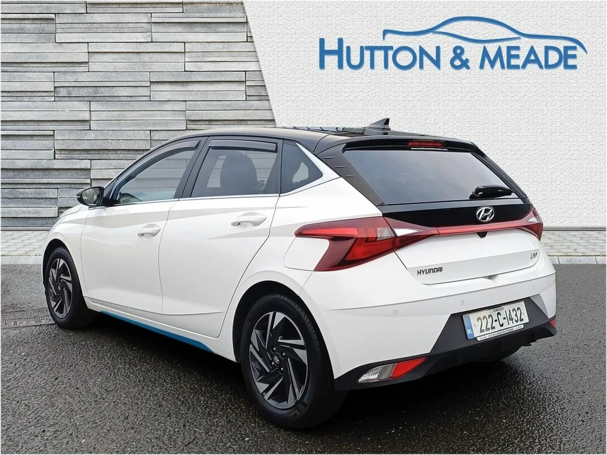 Hyundai i20 Delux Plus 1.2 Petrol 5dr - Image 3