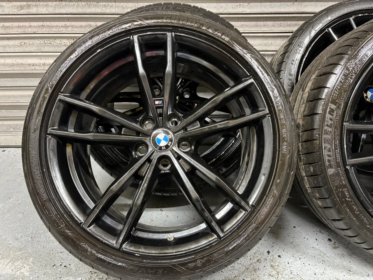 BMW 3 Series M-Sport Alloys 19” - Image 4