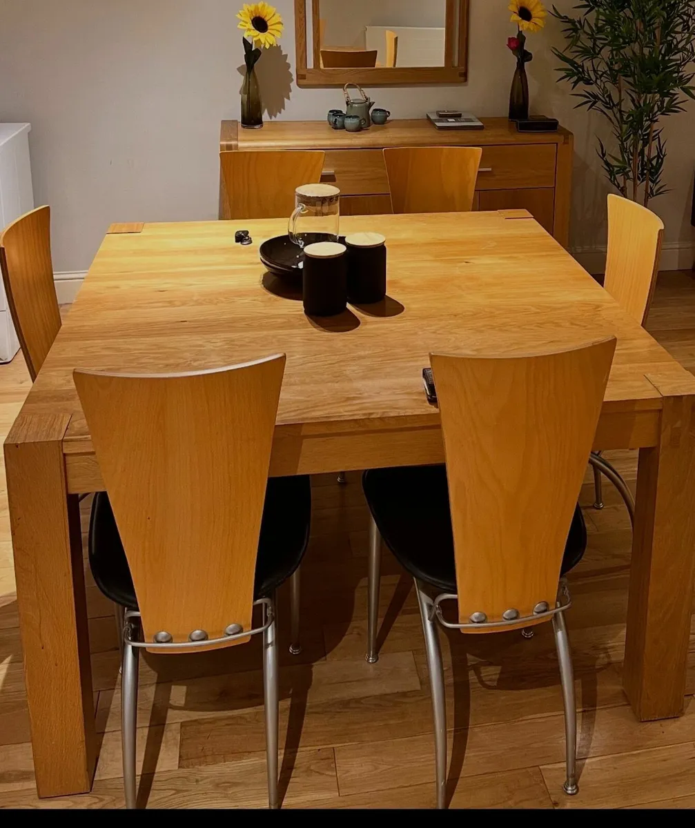 Dining table and chair - Image 3