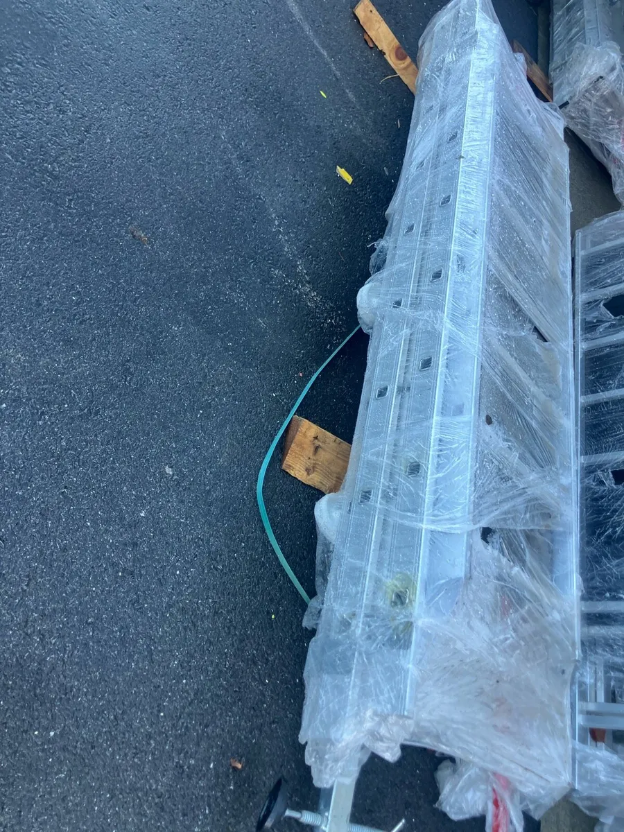 Scaffolding tower - Image 3