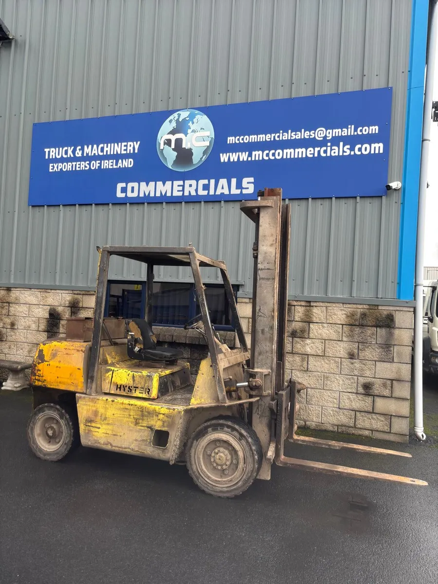 For Sale: 3 Ton Hyster Forklift - Image 2