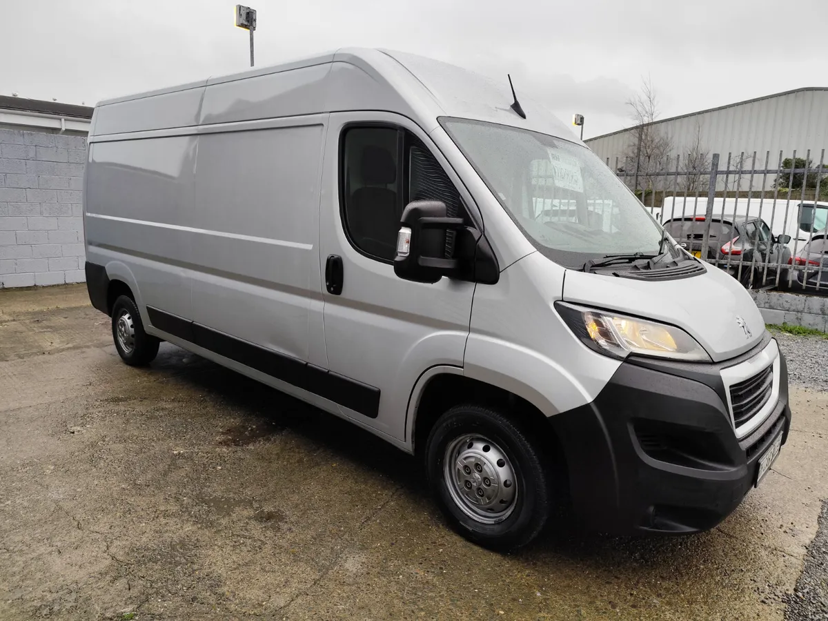 2022 Peugeot Boxer 2.2 hdi 140bhp professional - Image 3
