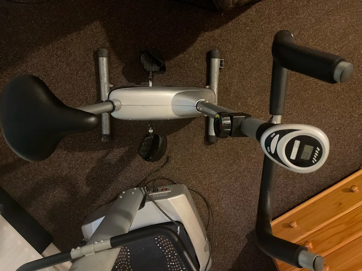 Exercise bike - Image 3