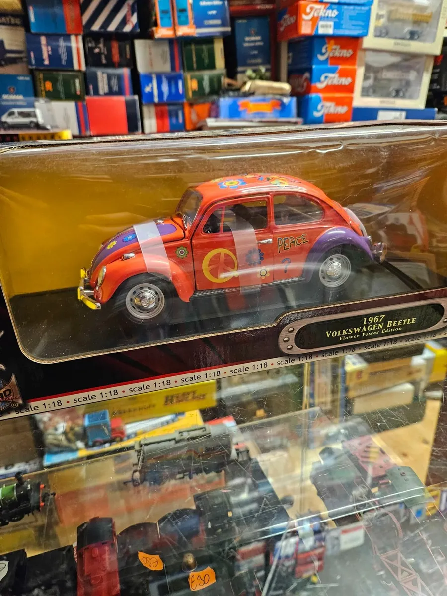 Corgi Road Signature VW Beetle 1.18 - Image 3