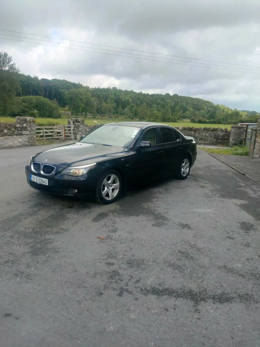 2007 BMW 523i - Image 4