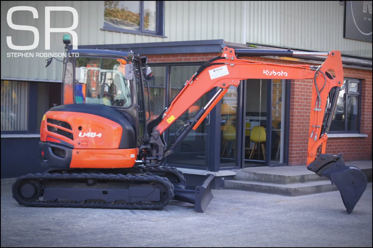 2017 Kubota U48-4 - Image 1