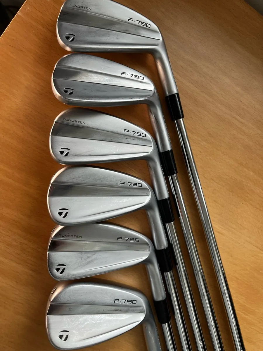 Taylormade P790 - Image 1