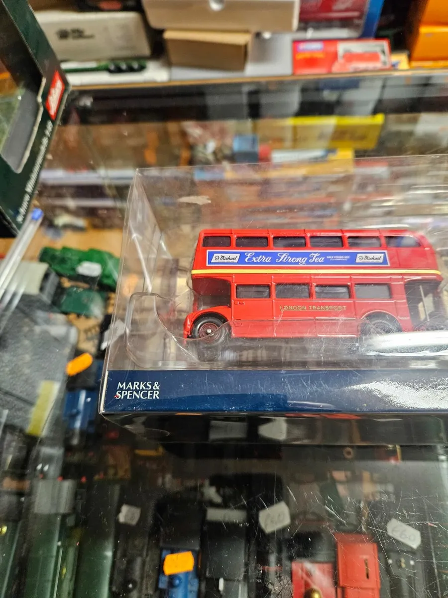 Corgi Marks and Spencer Set - Image 3