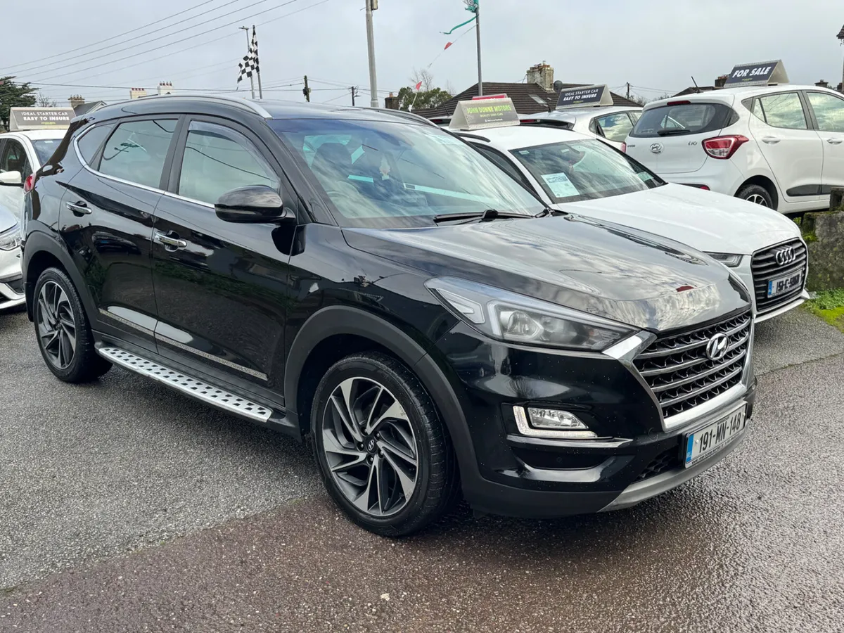 Hyundai Tucson 1 owner executive Plus - Image 4