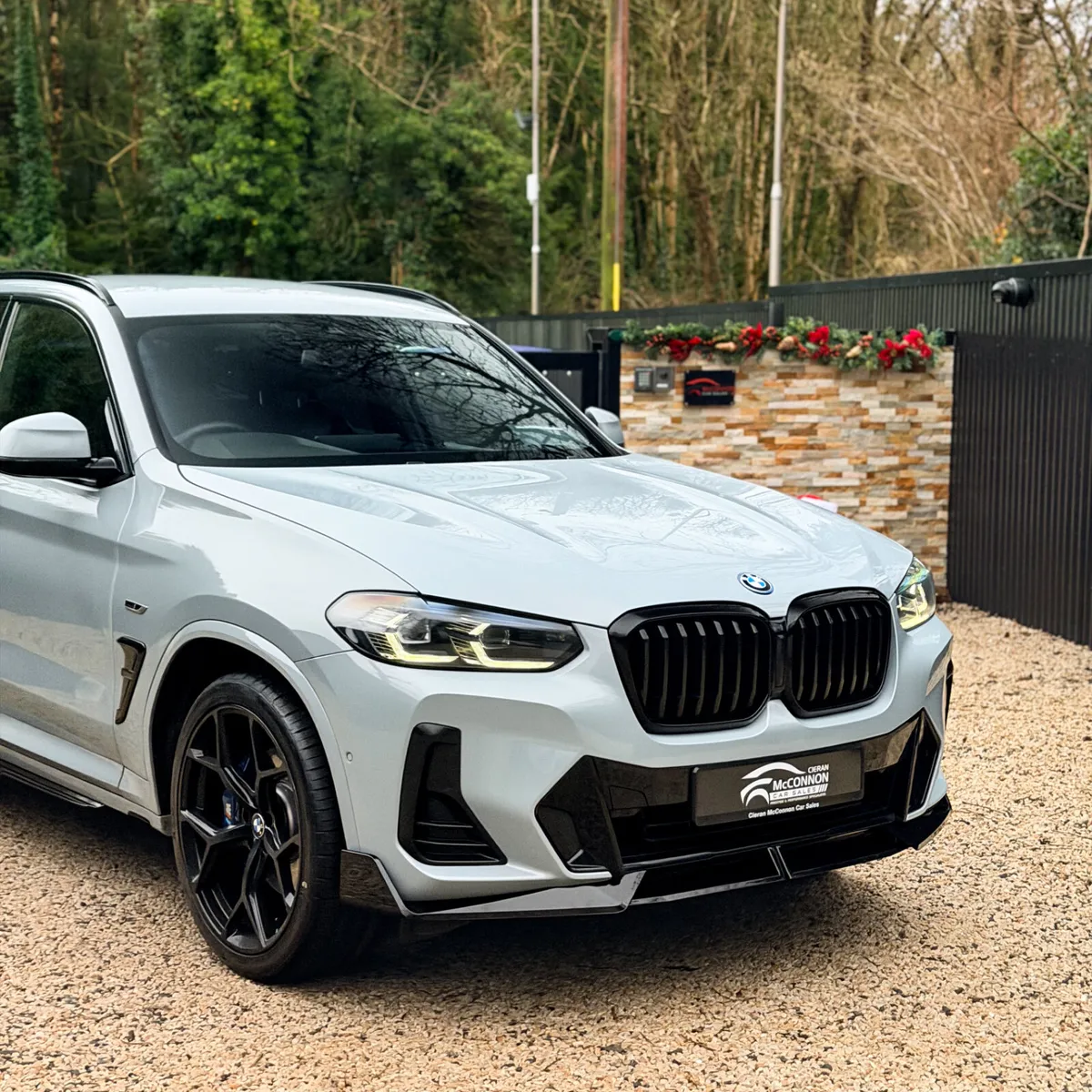 2021 (212)  BMW X3 30E MSPORT X-DRIVE 290BHP - Image 2