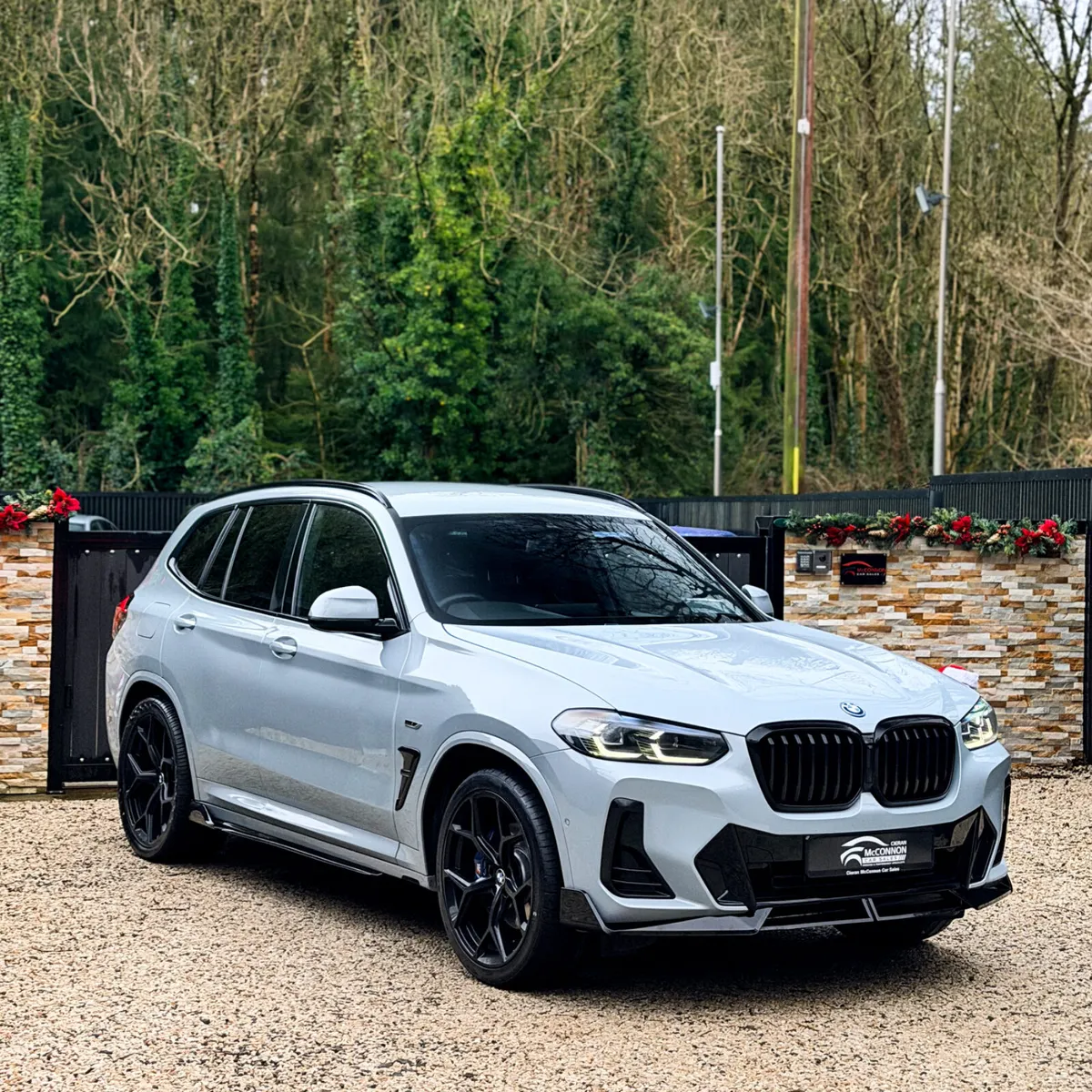 2021 (212)  BMW X3 30E MSPORT X-DRIVE 290BHP - Image 1