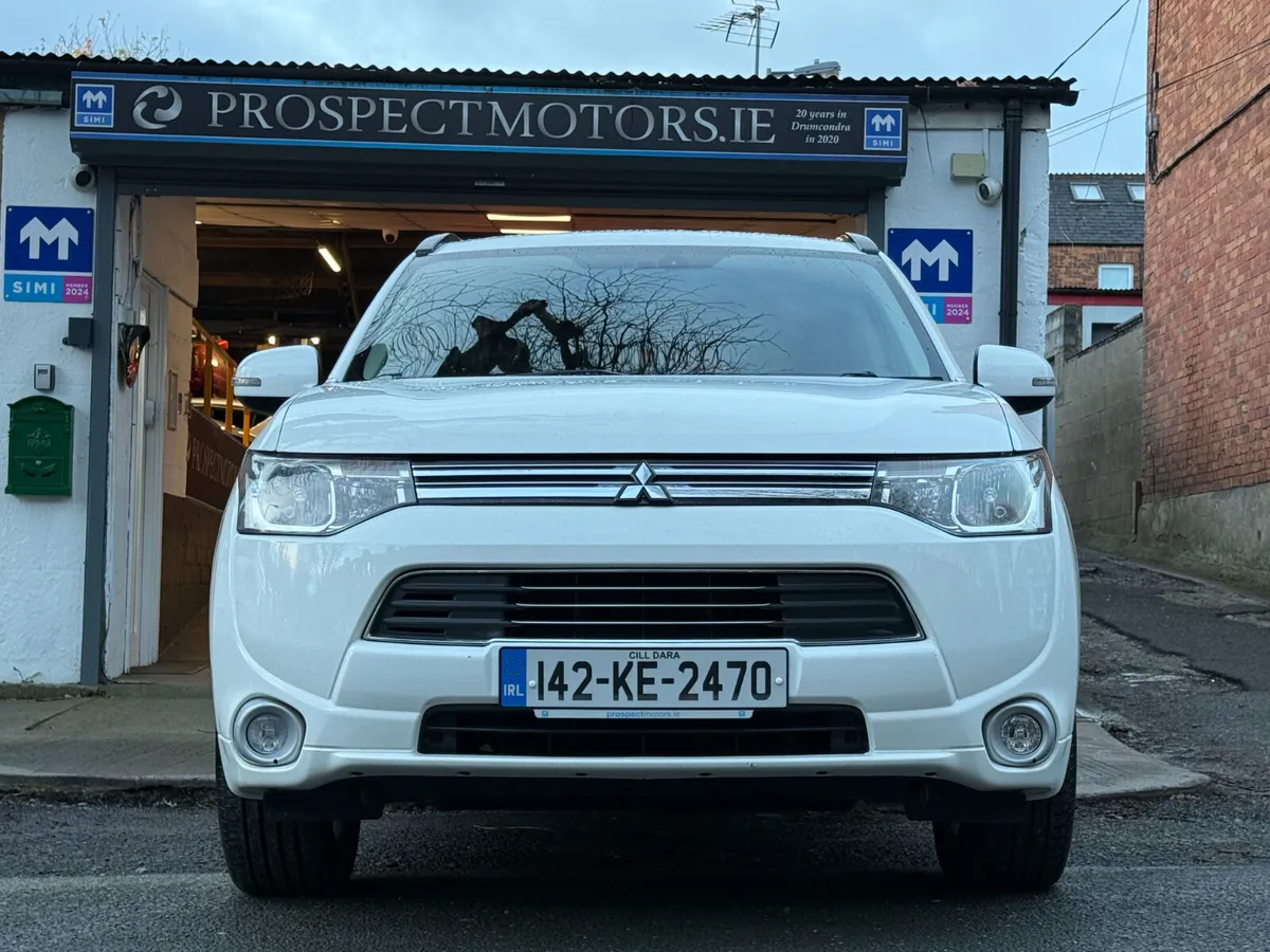 2014 Outlander, 2.0 PHEV, New Nct 01/2027, SIMI, - Image 2