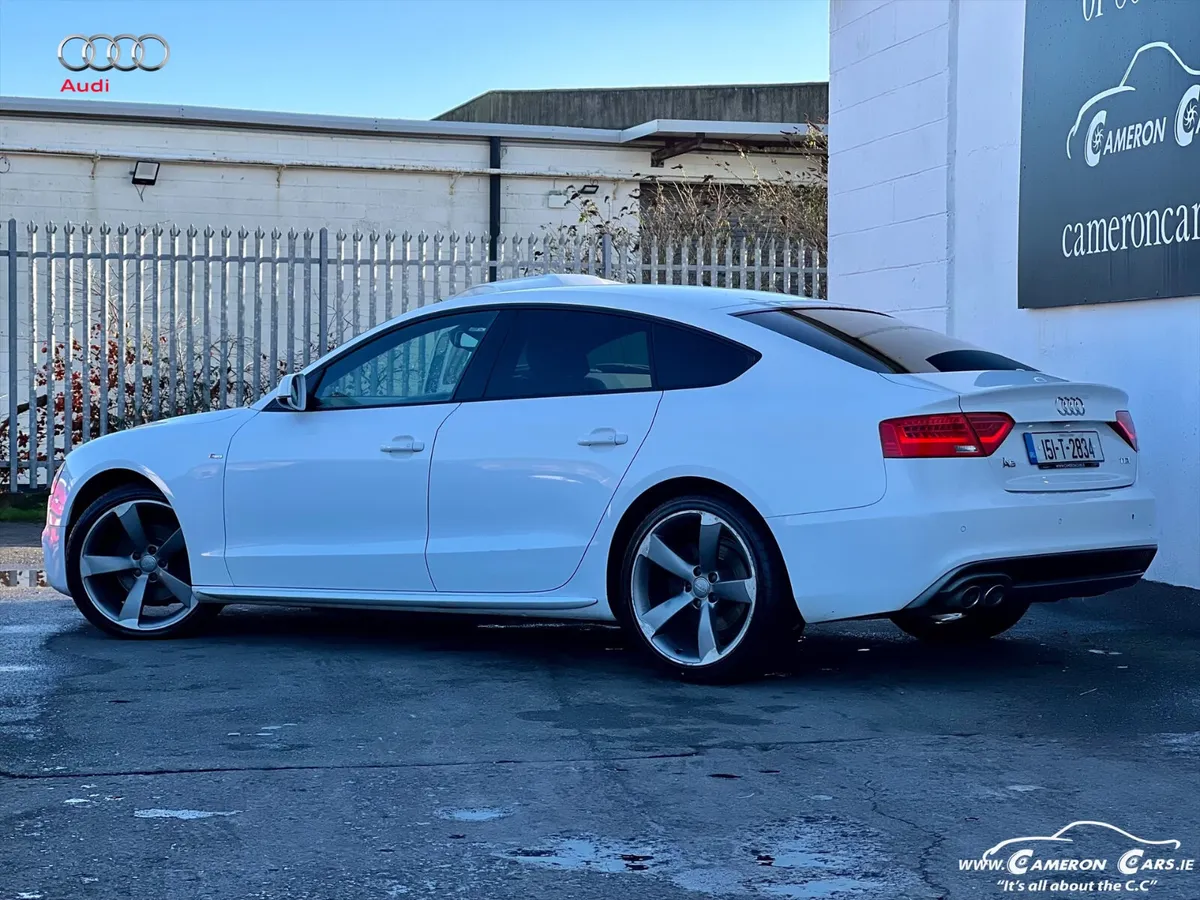 AUDI A5 SLINE BLACK EDITION 6MT - Image 2