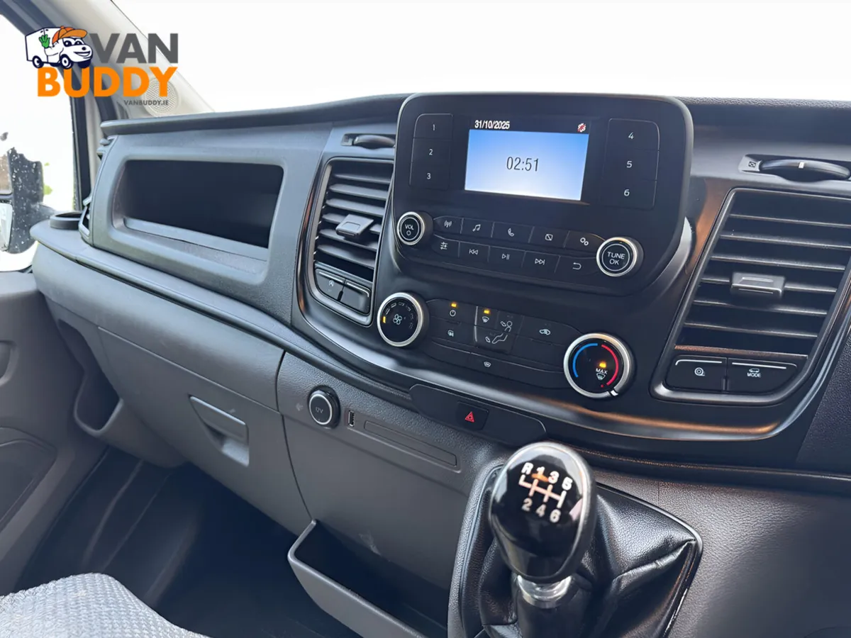 Ford Transit 2.0 350 EcoBlue Luton Van Tail Lift - Image 4