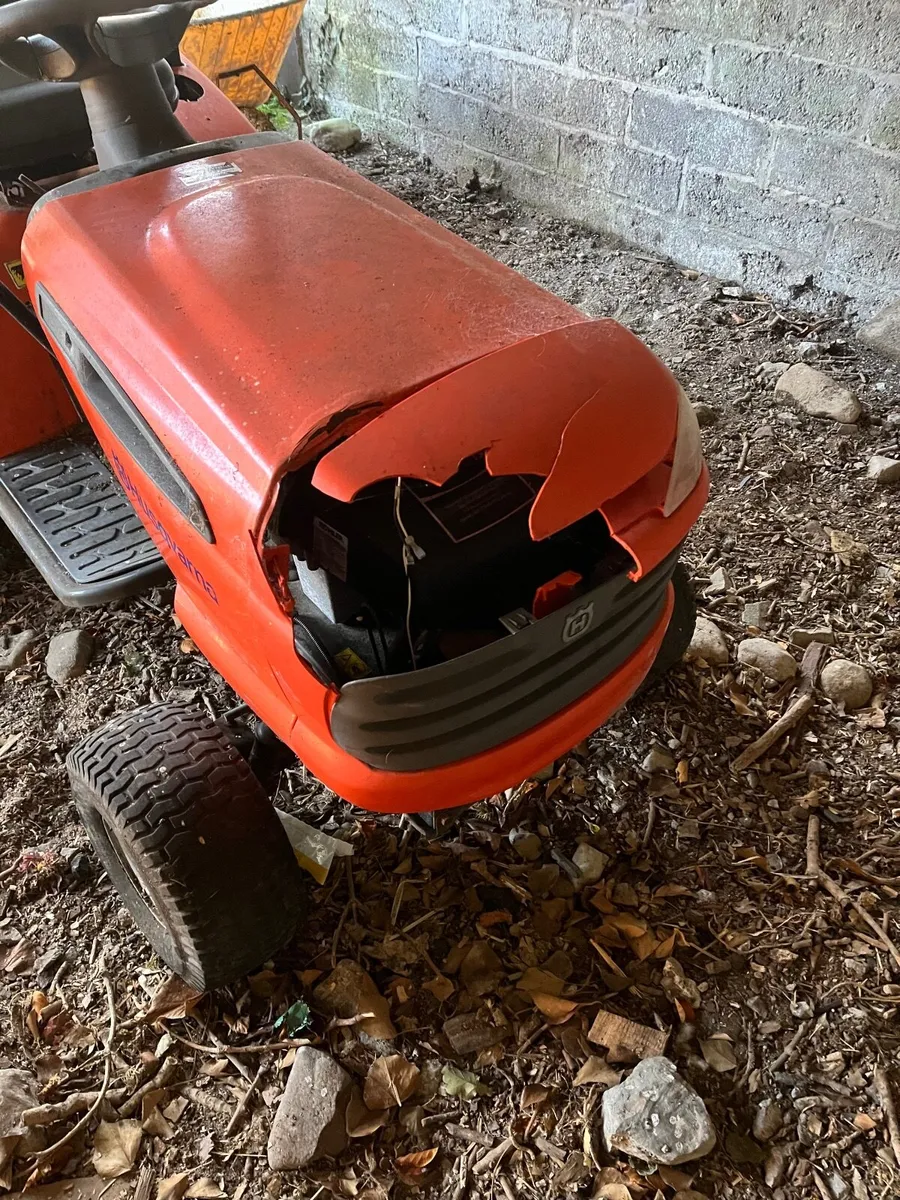 Ride on no blade - Image 1