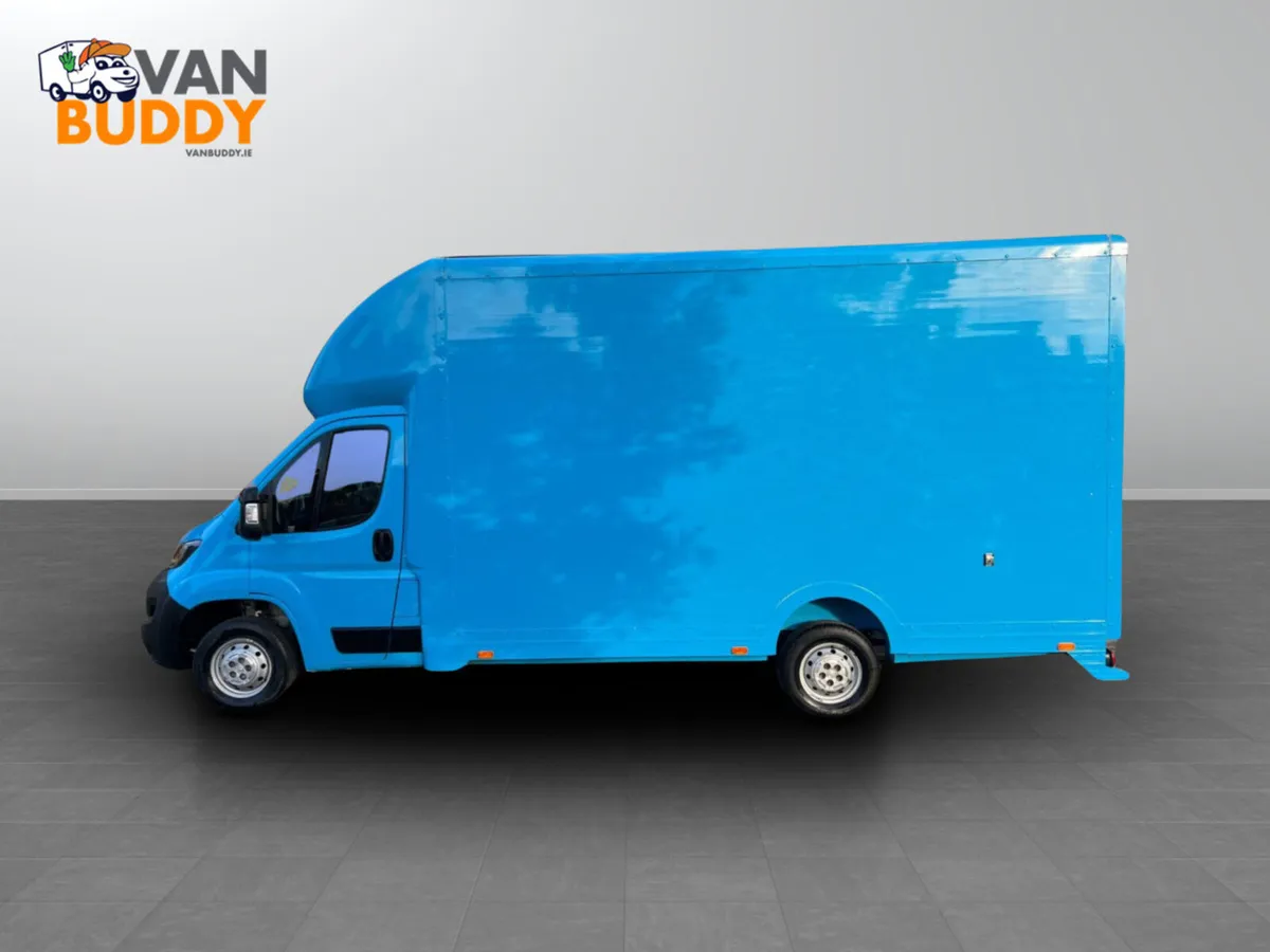 2022 Peugeot Boxer Luton Box Van - Image 1