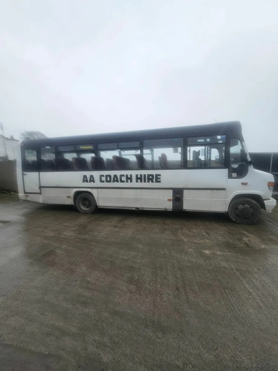 Mercedes-Benz Vario 2006 - Image 2