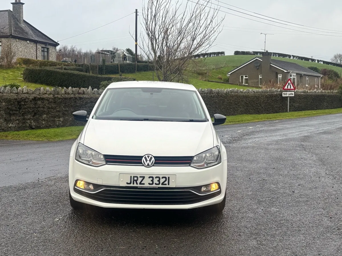 2015 Volkswagen polo se design - Image 4