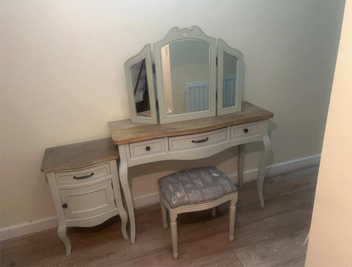Dressing Table, Mirror & Cabinet Set - Image 1
