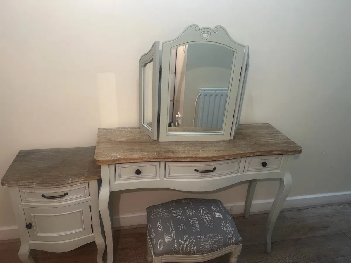 Dressing Table, Mirror & Cabinet Set - Image 3