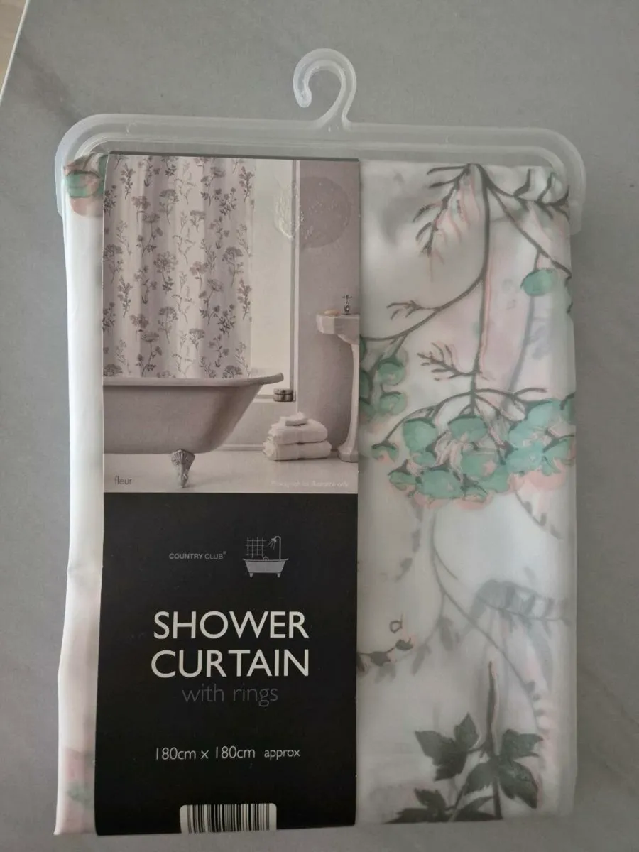 Shower curtain - Image 1