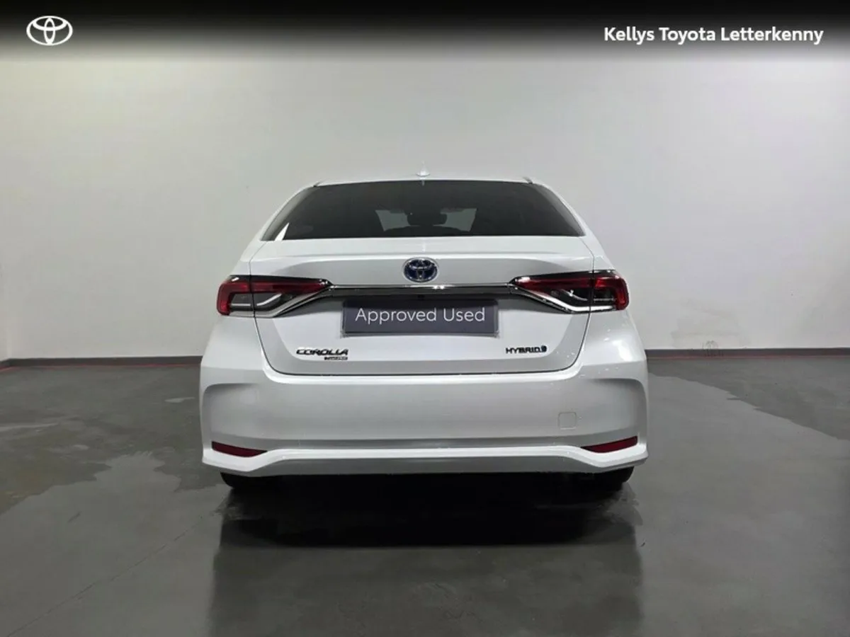 Toyota Corolla COROLLA HYBRID LUNA SPORT #39 - Image 4