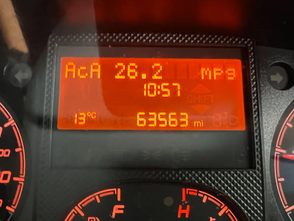 Peugeot Boxer 2.2 BlueHDi 335 S Platform Luton Van - Image 3