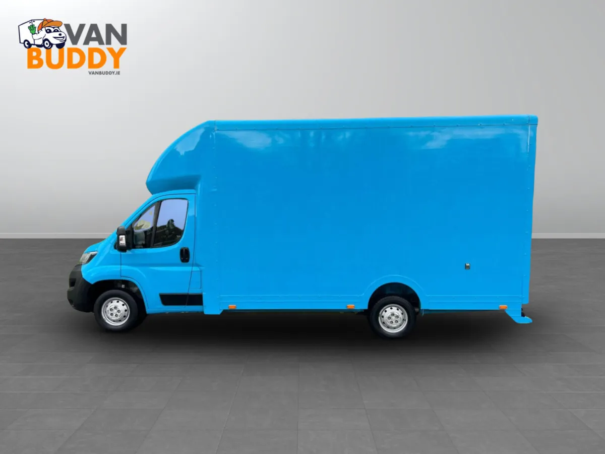 2022 Peugeot Boxer Luton Box Van - Image 1