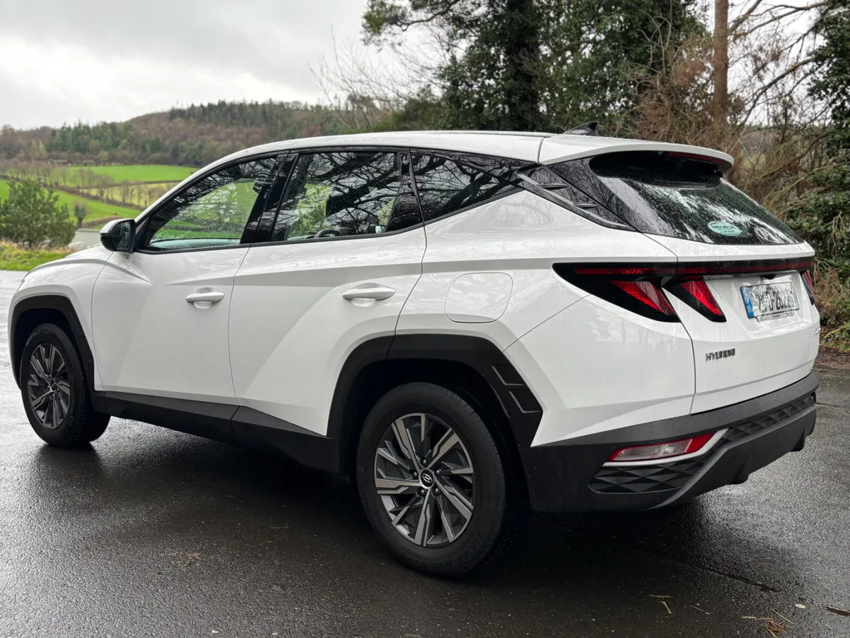 2021 Hyundai Tucson 2WD Comfort Plus! - Image 4