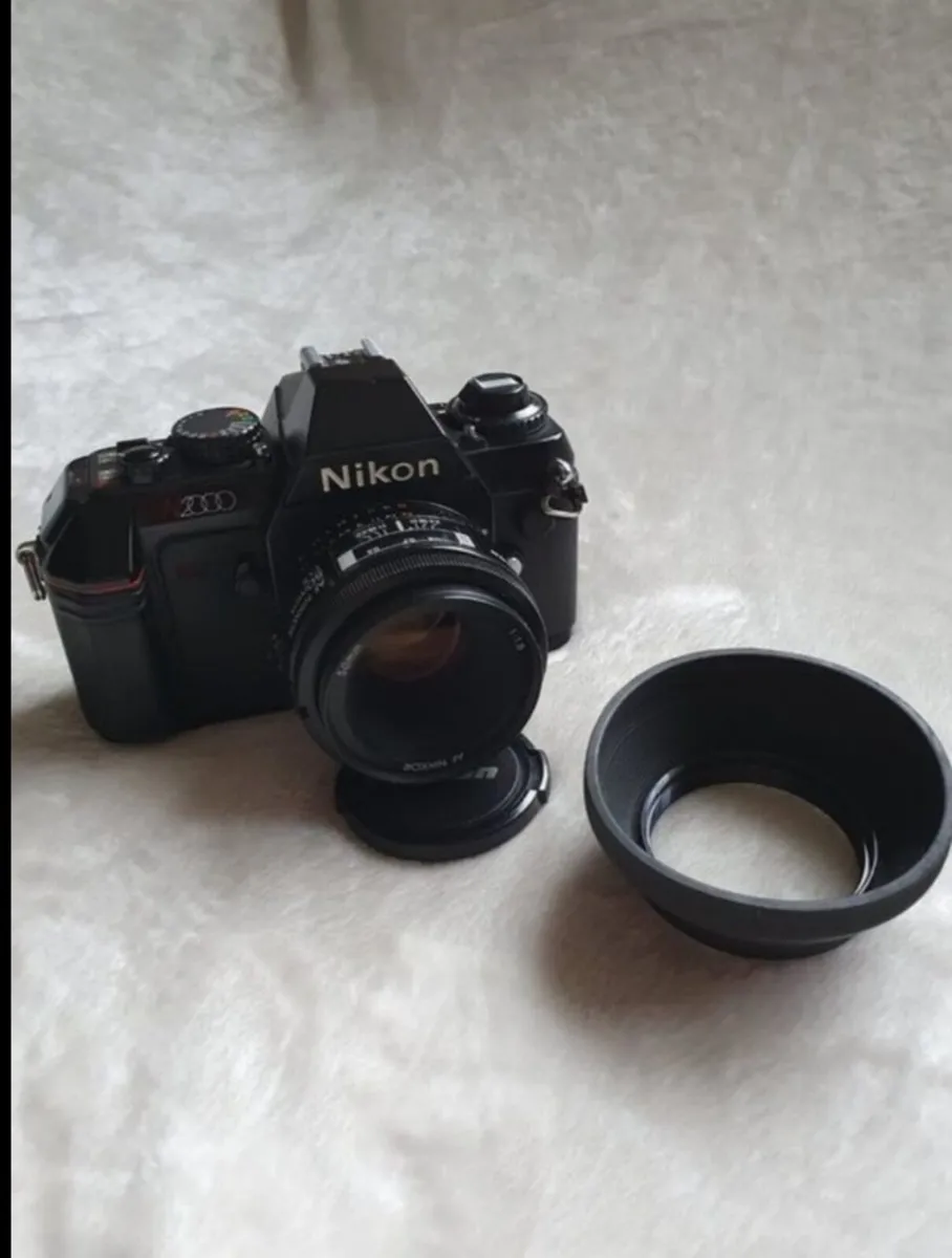 Nikon N2000 F-301 - Image 4
