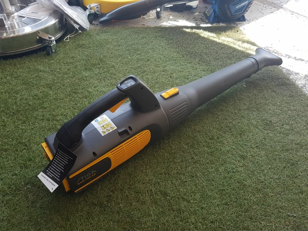 STIGA BLOWER SAB 700 AE - BLACK FRIDAY OFFER!!! - Image 1