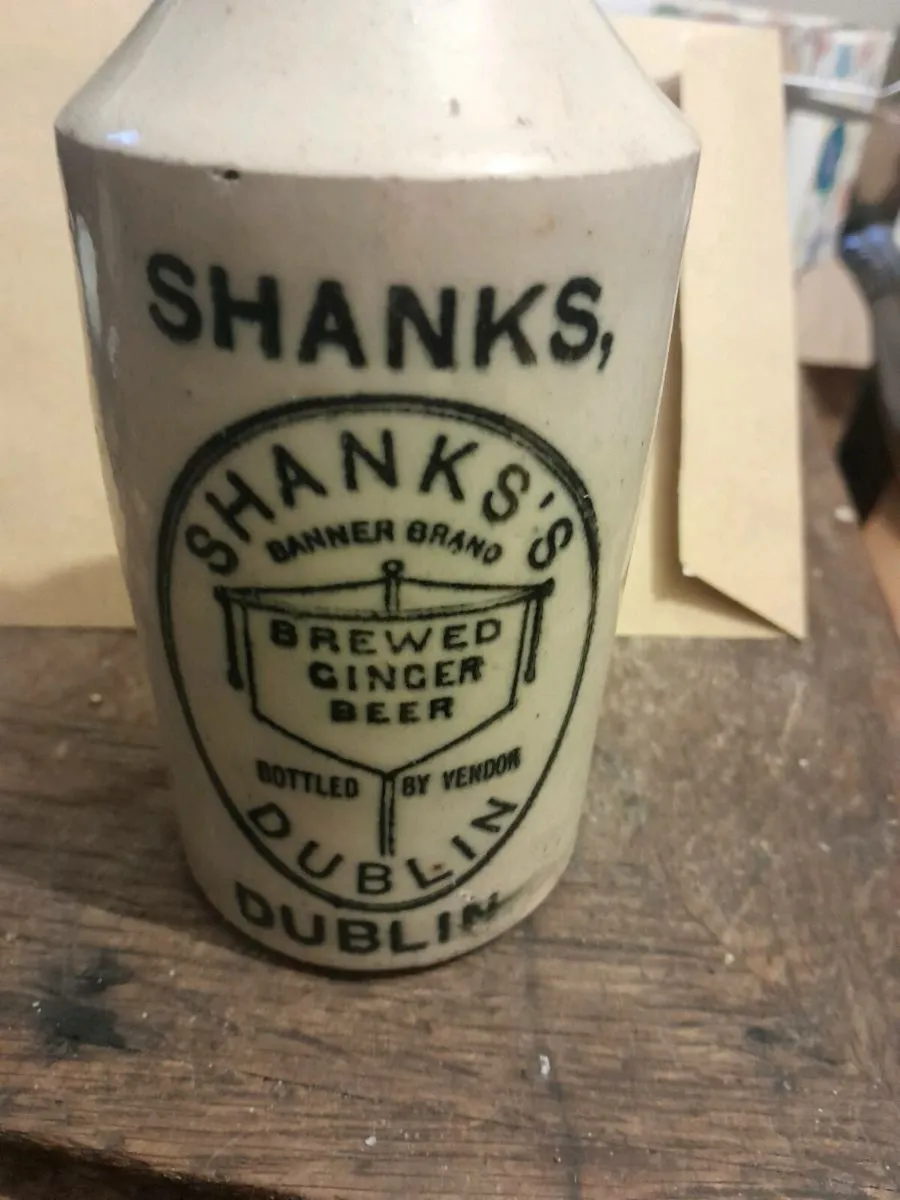 Old Dublin ginger beer bottle - Image 2