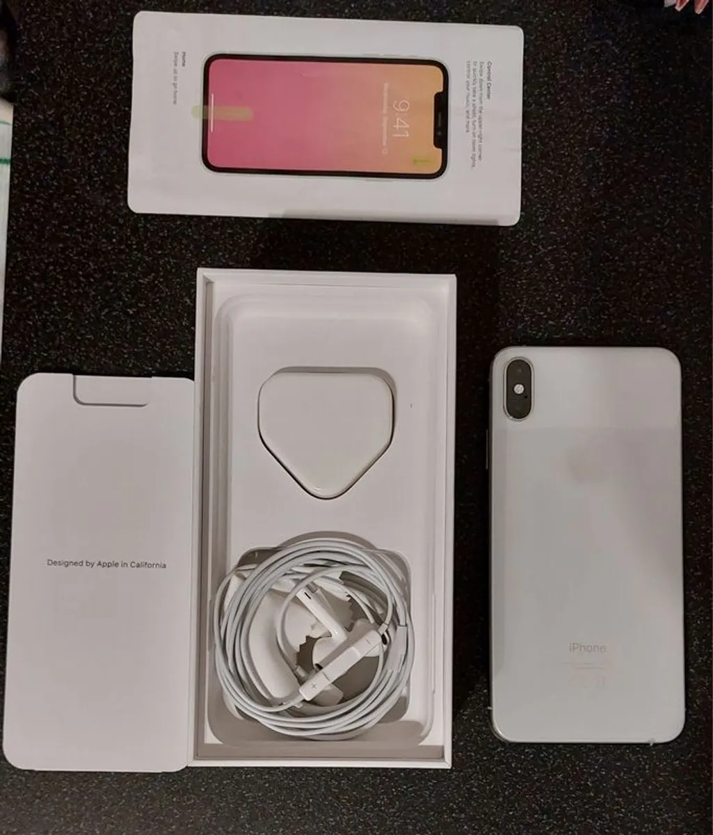 iphone XS Max 256MB Silver - Image 3