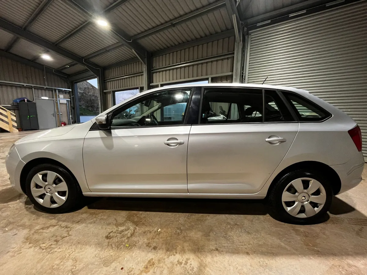 Skoda Rapid Spaceback 1.2TSI, NI Car, €1100 VRT, - Image 4