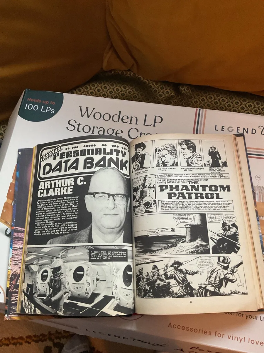 2000 ad annual - Image 2