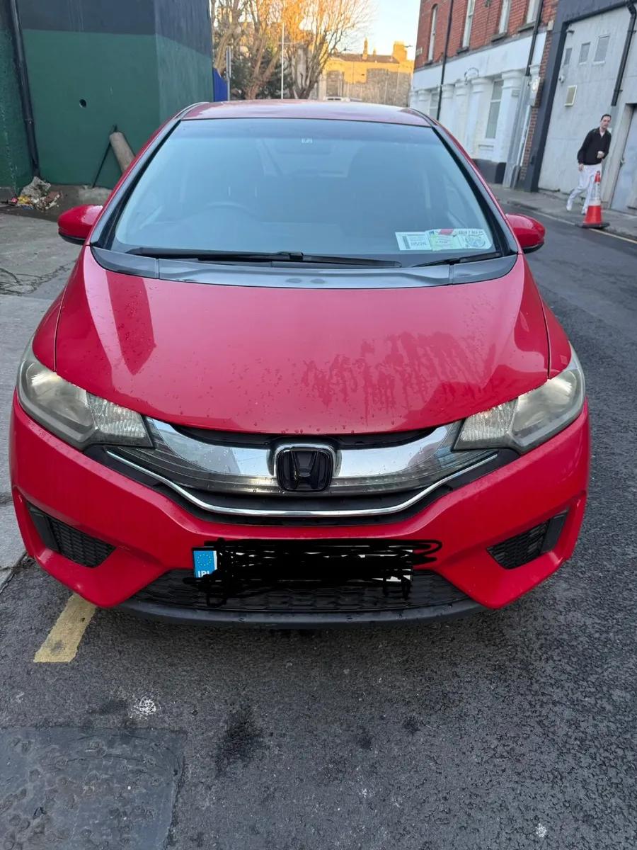 Honda Fit 2014 - Image 2