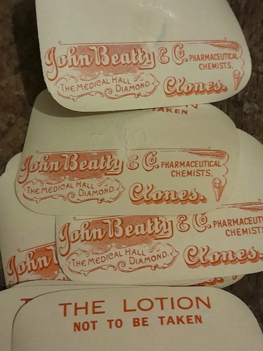 Old Irish chemist label - Image 3