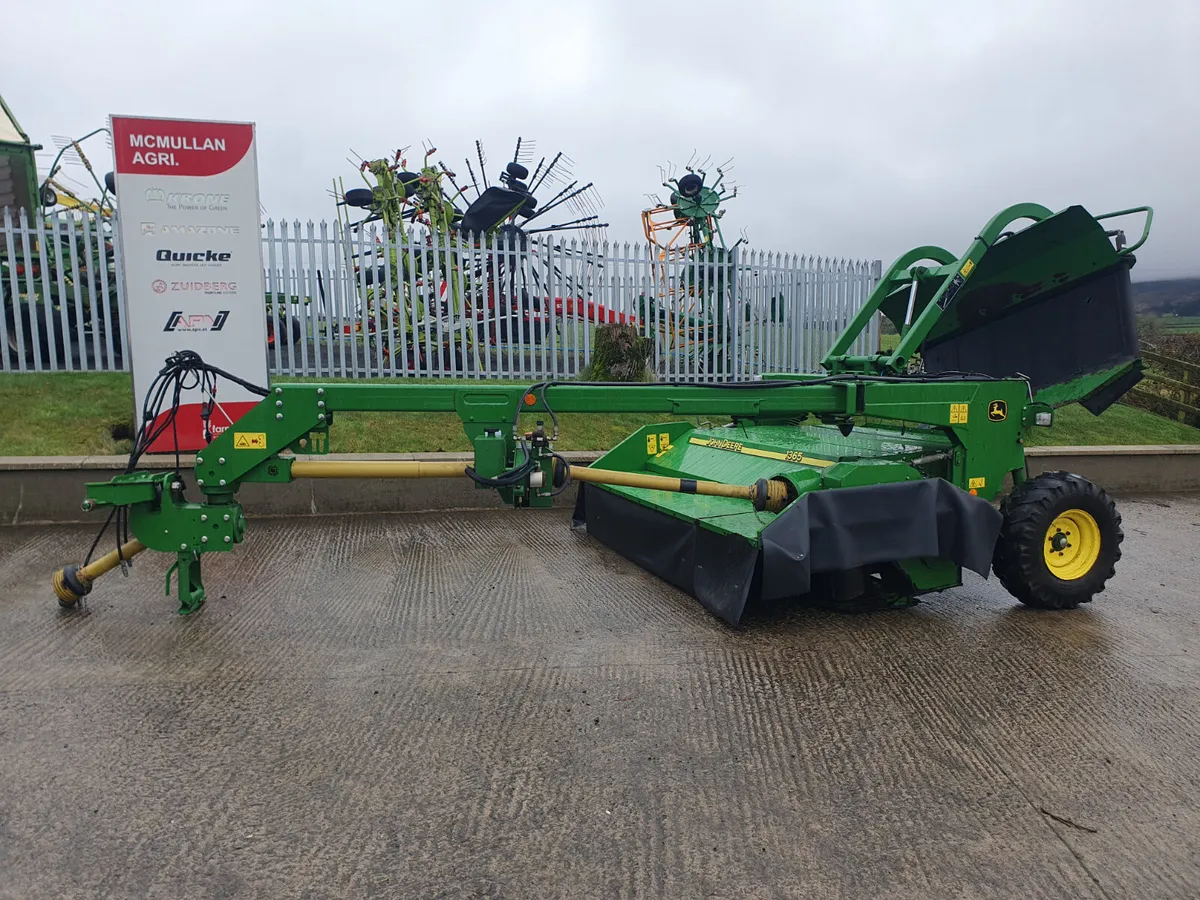 2018 John Deere 1365 c/w Grouper - Image 1