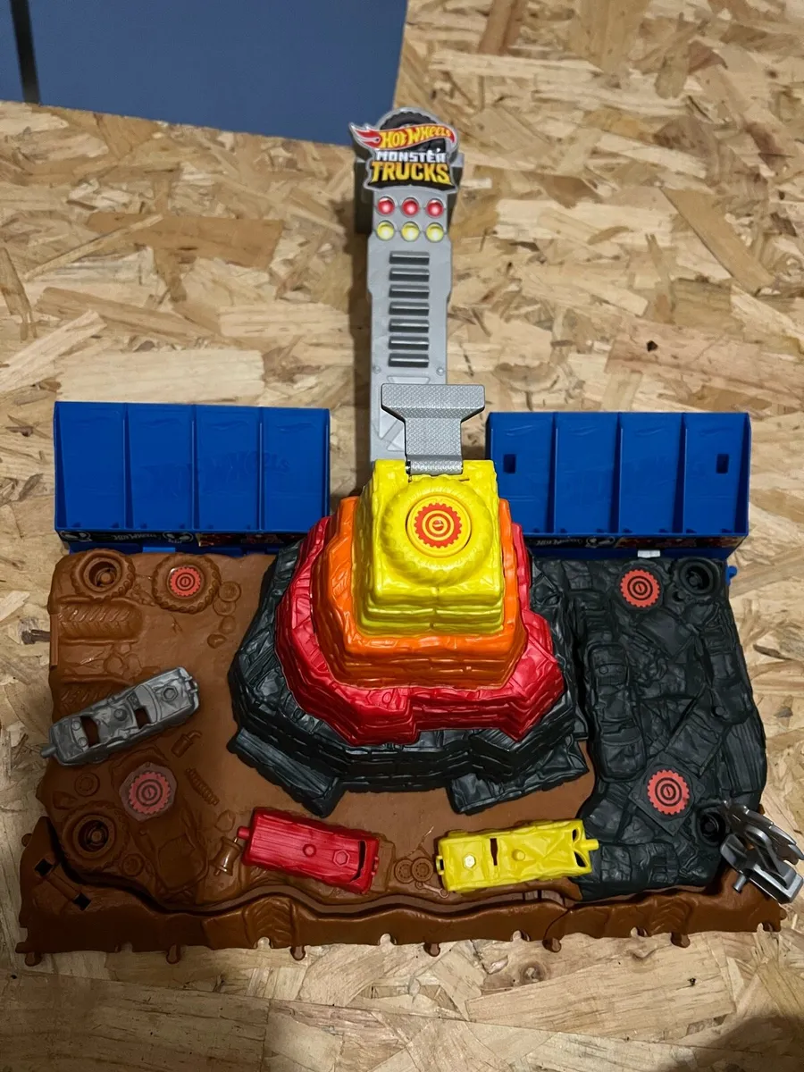 Hot wheels monster truck - Image 1