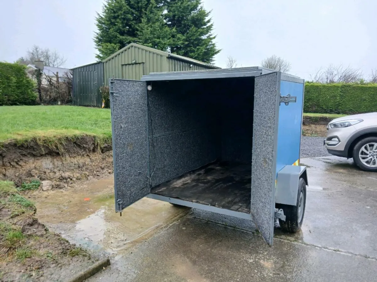 Box Trailer - Image 1