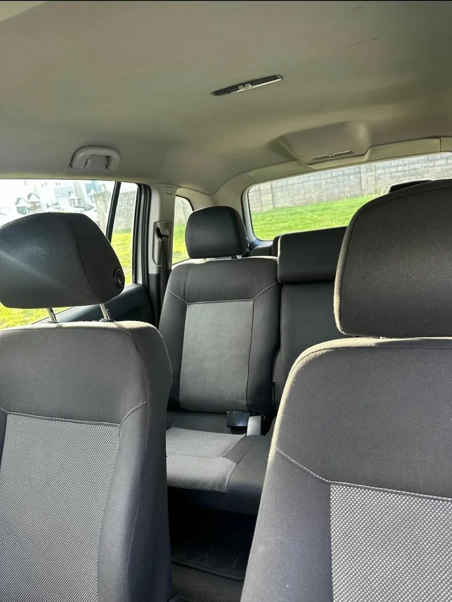 Vauxhall Zafira 2010 - Image 3