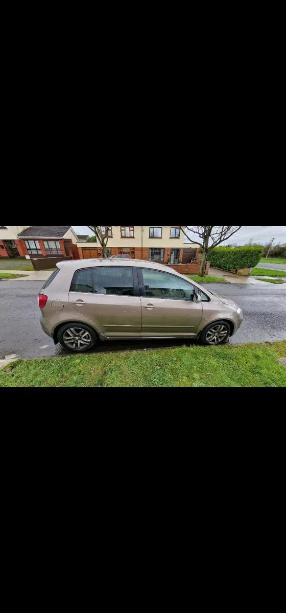 Volkswagen Golf 2012 - Image 1