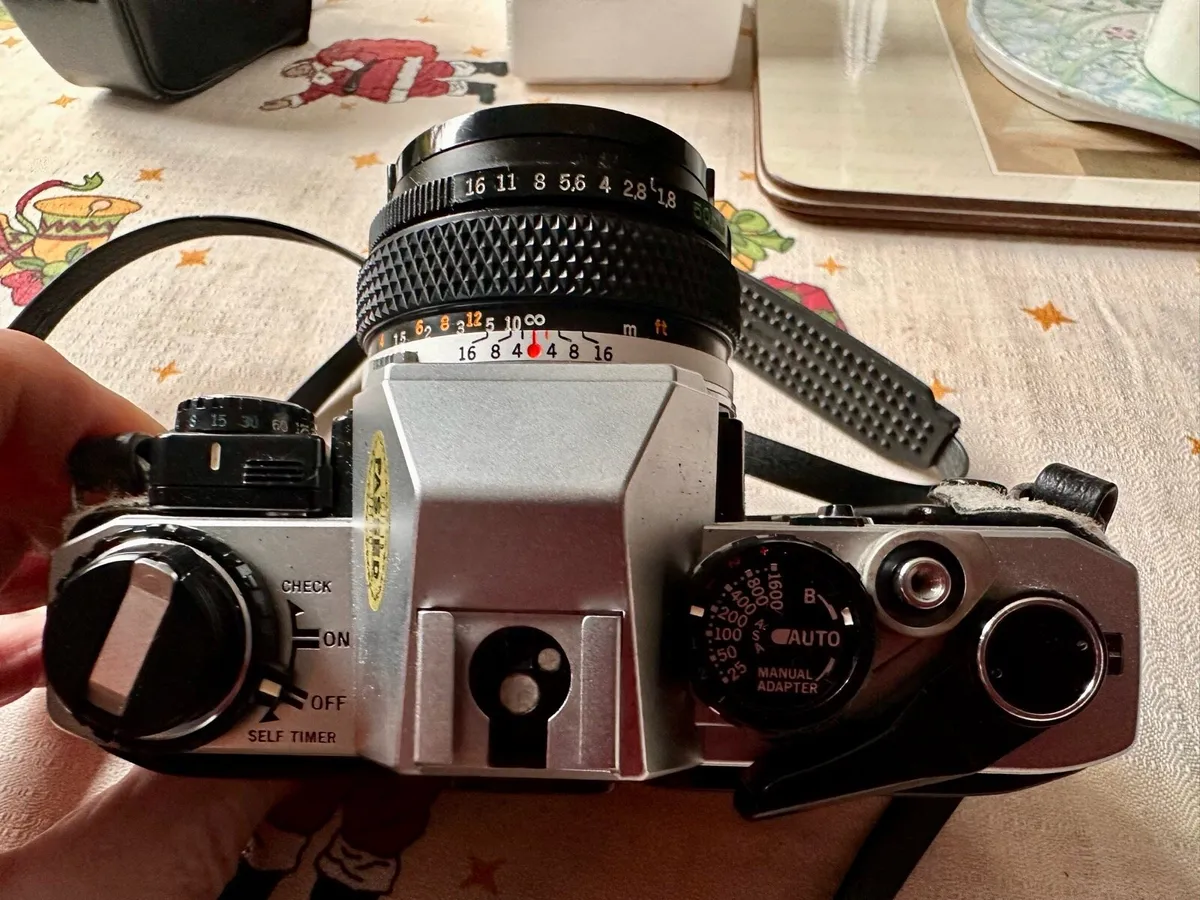 Olympus OM 10 camera - Image 3