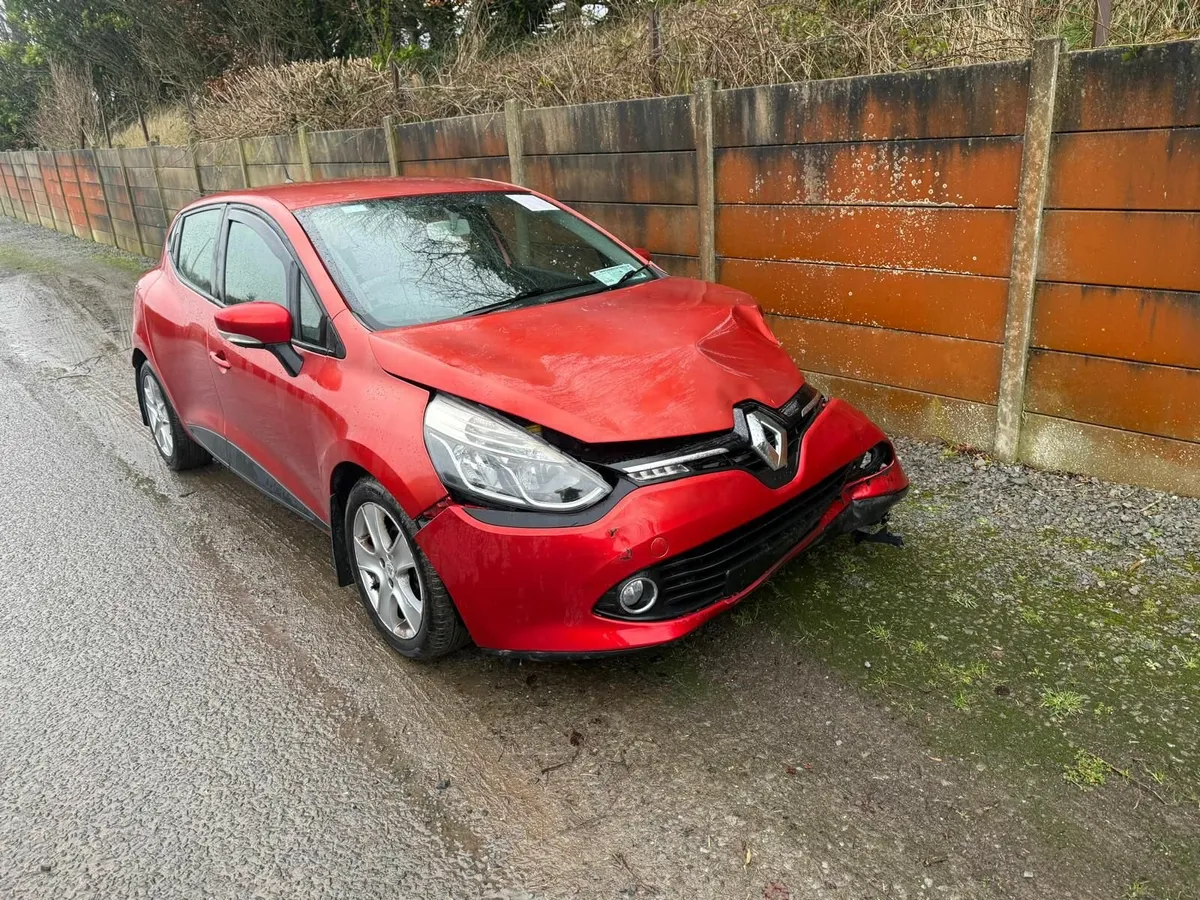 2013 Renault Clio 1.2 Petrol - Image 1