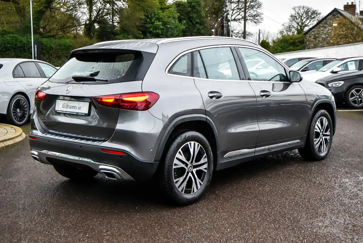Mercedes-Benz GLA 200d Sport Executive Auto - Image 3