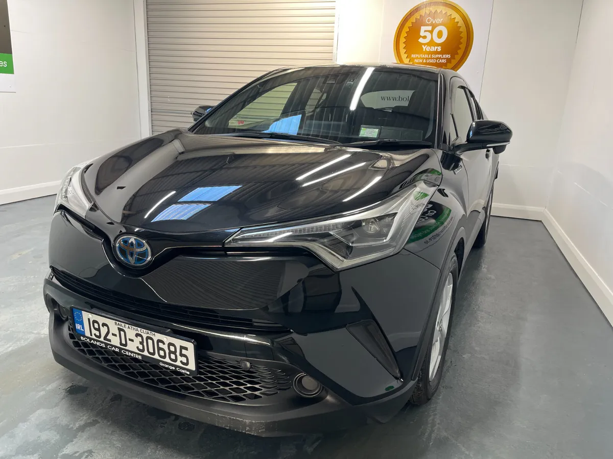 192 TOYOTA C-HR HYBRID 1.8 AUTOMATIC 5DR MODEL - Image 3