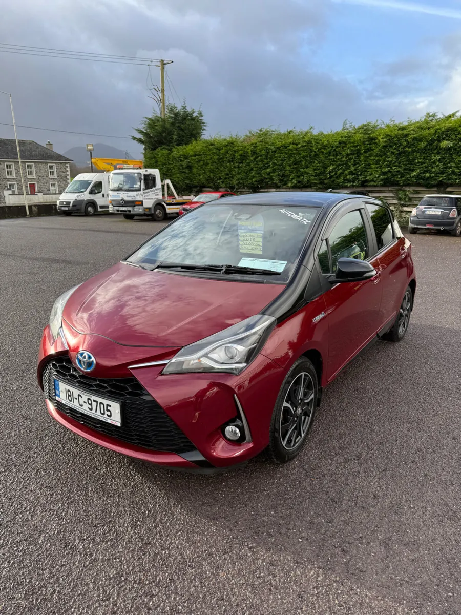 Toyota Yaris 2018 - Image 2