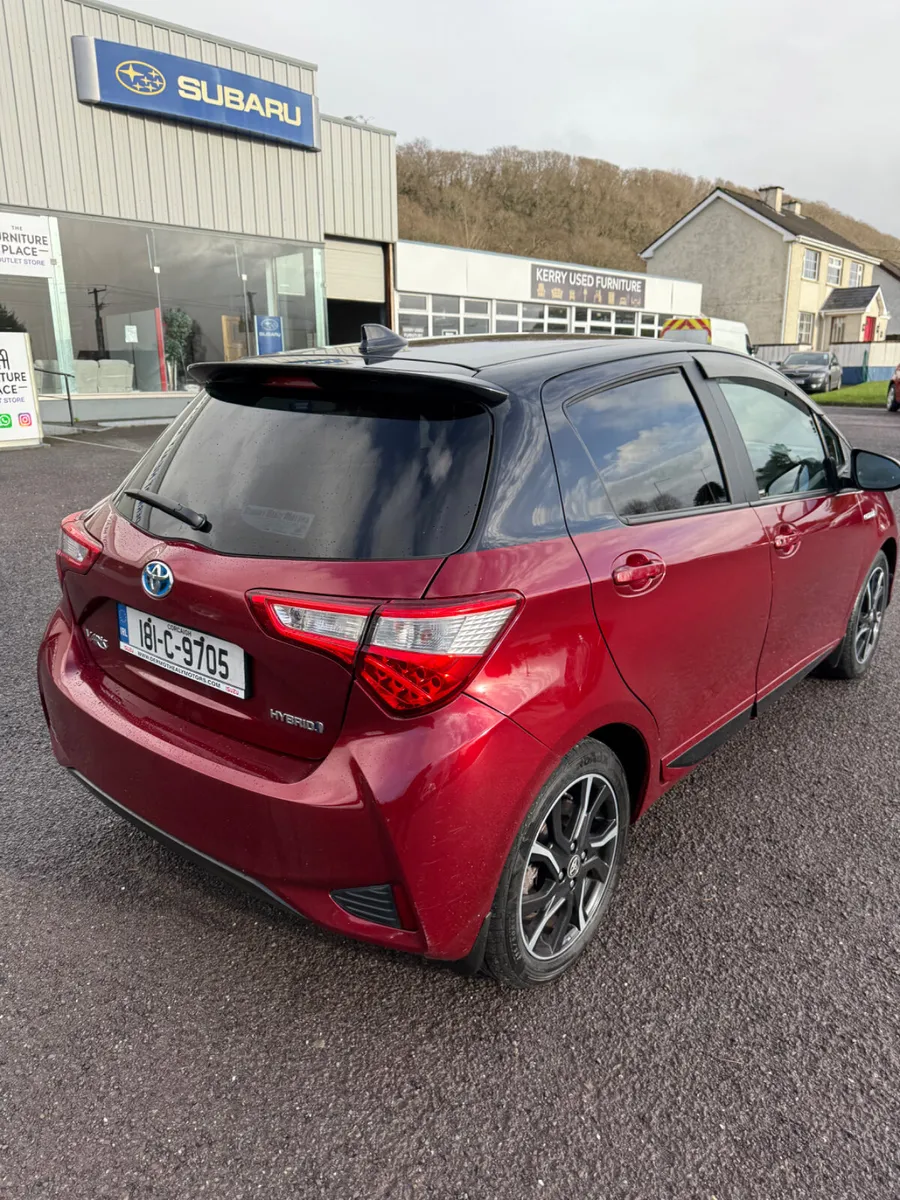 Toyota Yaris 2018 - Image 3