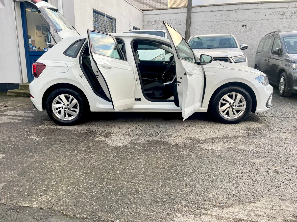 Volkswagen Polo Life 1.0TSI Petrol 95BHP Man,2022 - Image 3